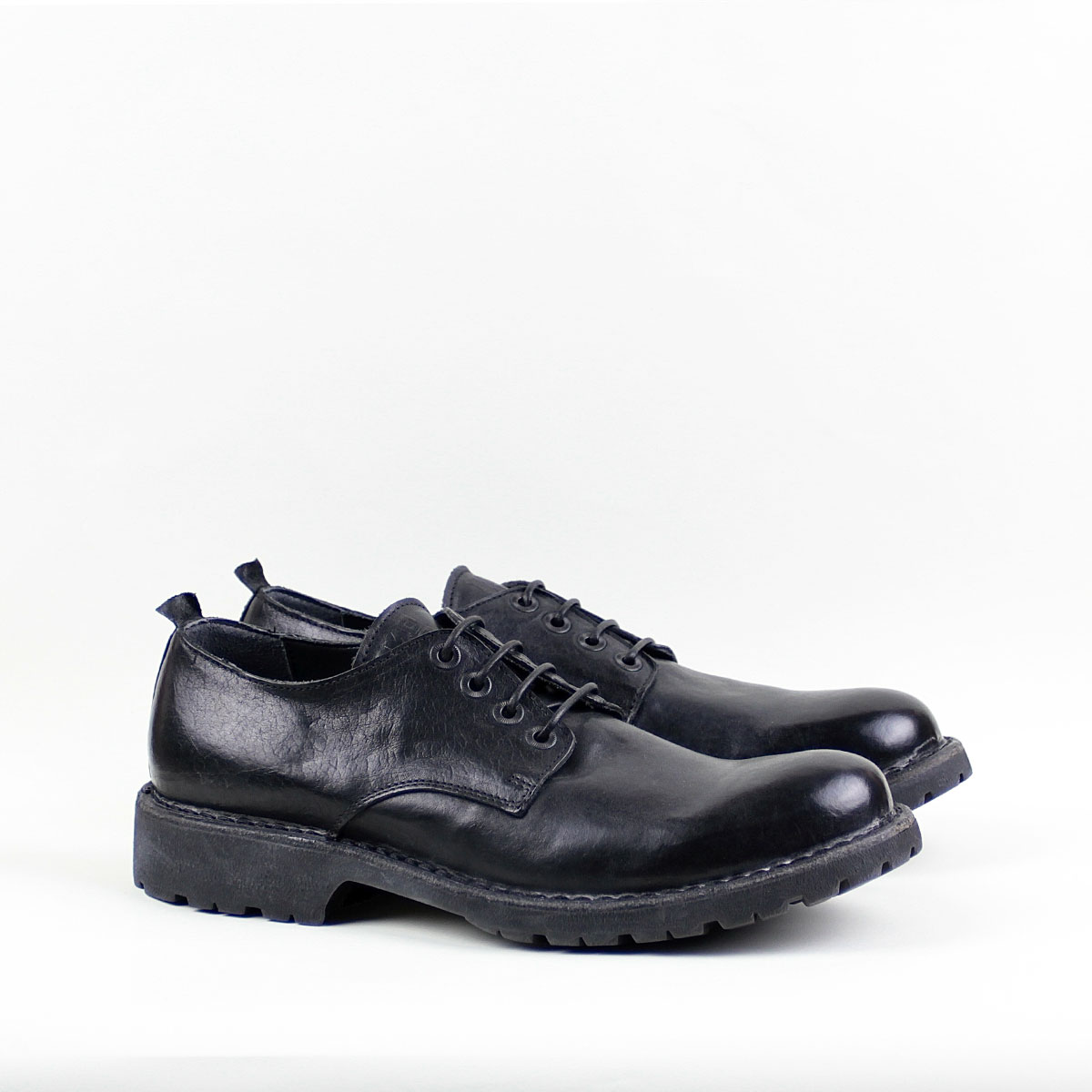 Moma Schnürschuh schwarz